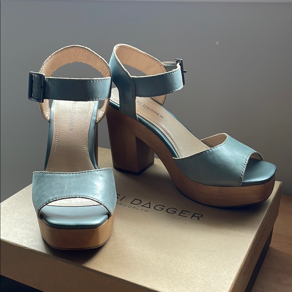 Kelsi Dagger Brooklyn Front Platform Sandal - 8 - steel blue leather